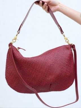 Clare V Moyen Messenger Bag In Woven Oxblood